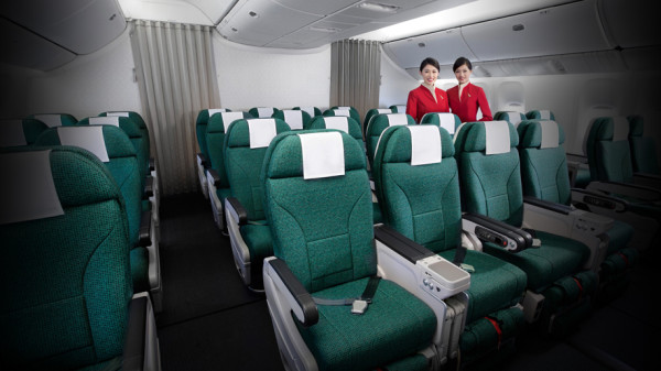 Cathay Pacific Premium Economy Class seating arrangement