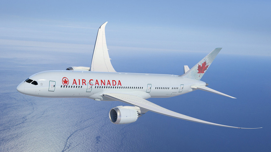 Air Canada B787-8 economy class – Business Traveller