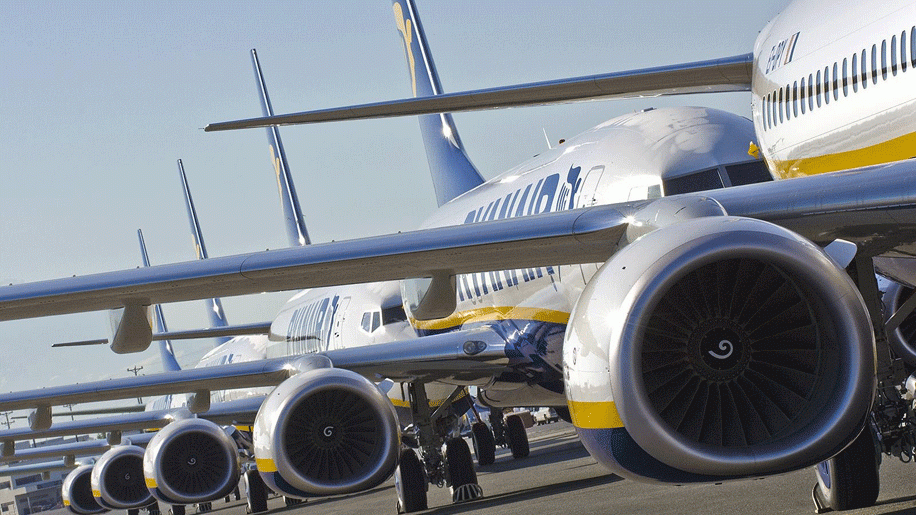buitenspiegel Doodt Aubergine Ryanair plans return to 40 per cent of schedule in July – Business Traveller