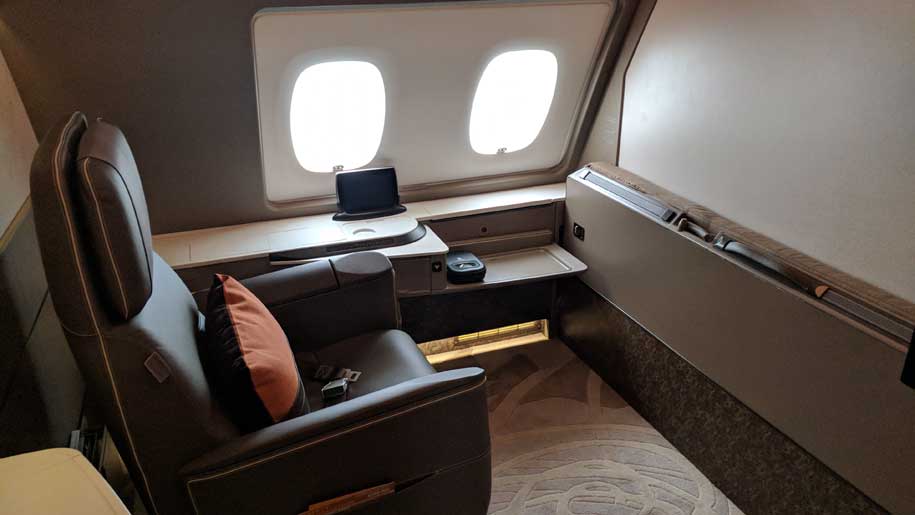 Flight review: Singapore Airlines A380 new first class suites ...