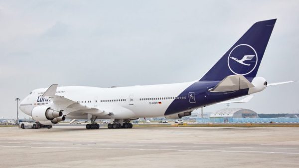 Lufthansa's B747-400 aircraft in new livery