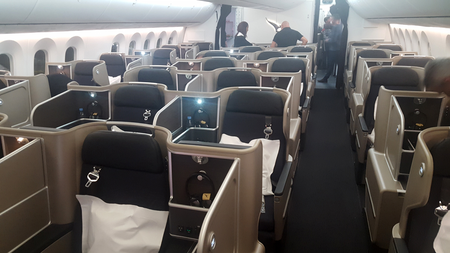Flight Review Qantas Boeing 787 9 Dreamliner Business Class