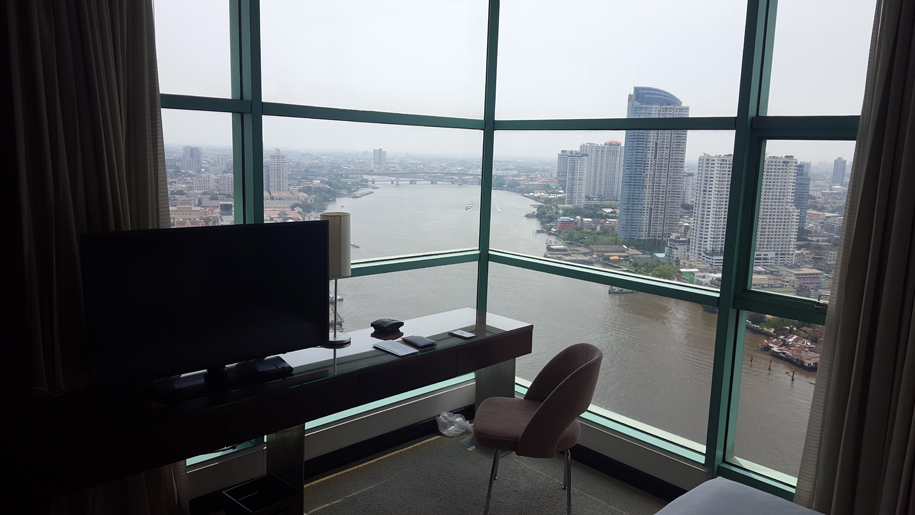 Em Quartier Bangkok  Chatrium Hotel Riverside, Experiences