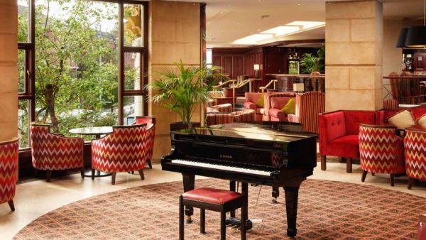 Europa Hotel Piano Bar