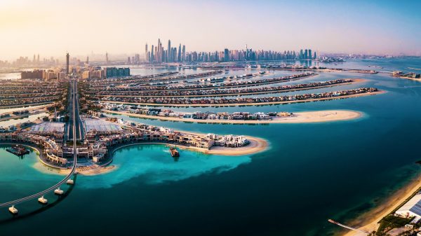 The Palm island panorama with Dubai marina in the background (istock.com/Stefan Tomic)