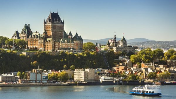 Quebec City skyline (istock.com/Pgiam)