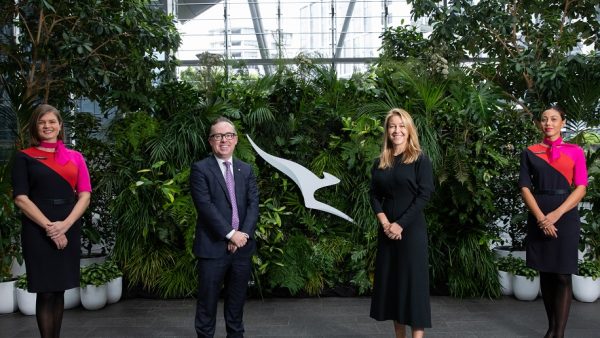 Qantas Group CEO Alan Joyce announcing the carrier's new Frequent Flyer Green tier