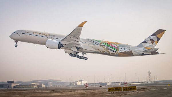 Etihad airways Airbus-A350