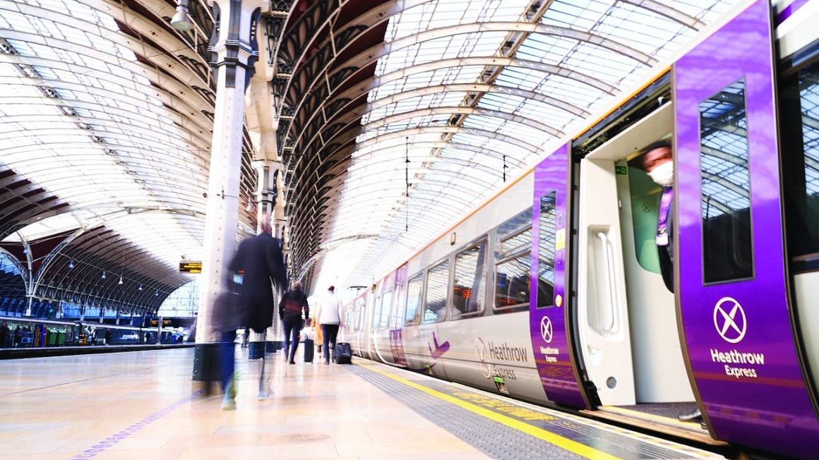 Heathrow Express and Uber offer seamless travel from plane to train and  beyond – Business Traveller