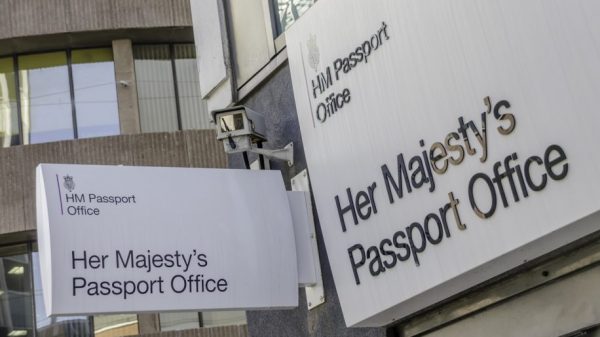 HM Passport Office (istock.com/BrettCharlton)