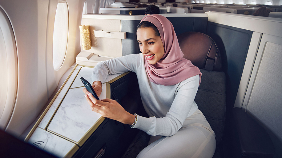 Etihad debuts unlimited and free inflight social media messaging access – Business Traveler