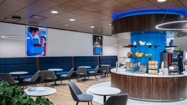 KLM Crown Lounge at Houston George Bush Intercontinental airport (image supplied by Air France KLM)