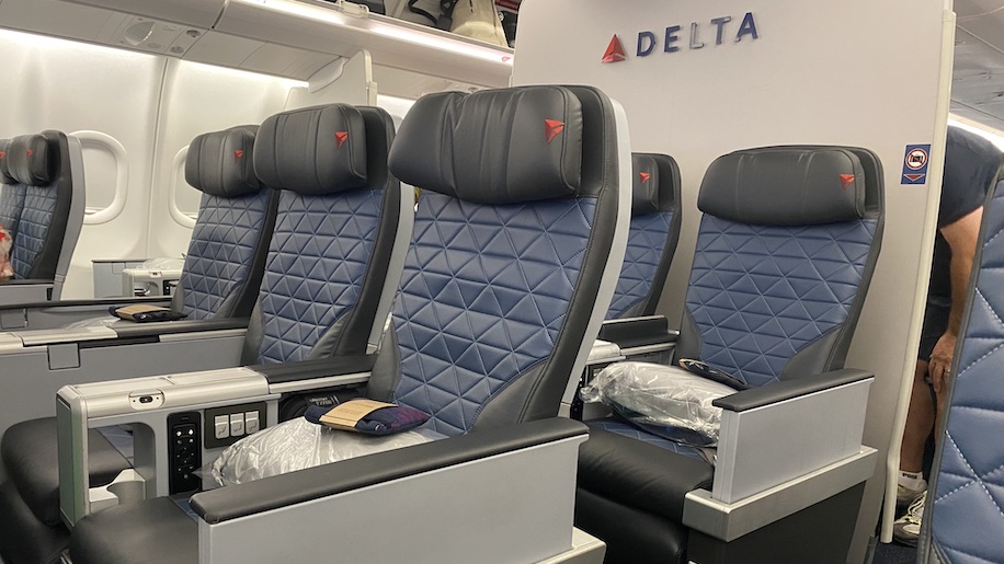 Flight review: Delta Air Lines A330-900 neo Premium Select London-LA ...