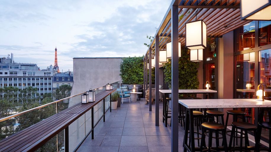 citizenM opens hotel on Champs-Élysées in Paris • Hotel Designs