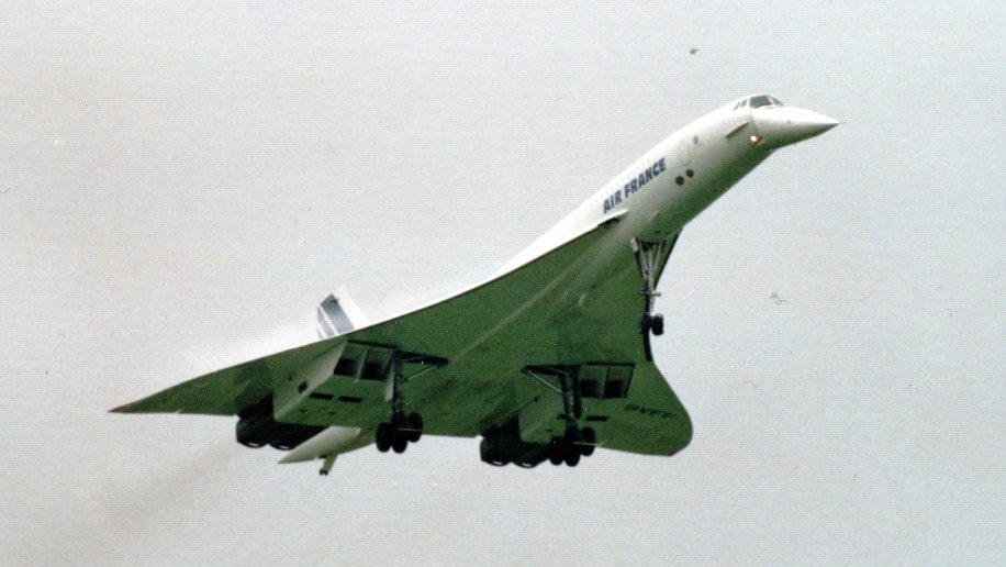 Manchester airport to host gala for 20th anniversary of final Concorde ...
