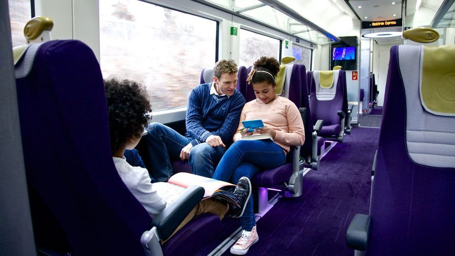Heathrow Express to accept Contactless and Oyster card payments – Business  Traveller