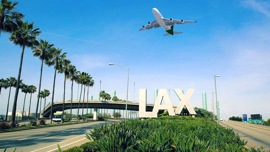 LAX-airport-e1494257555358-916x515.jpg