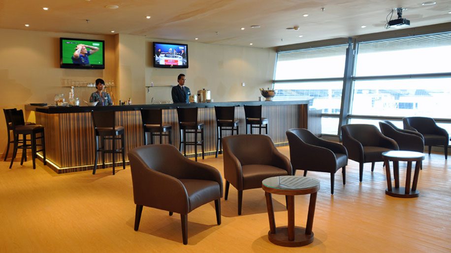 Lounge review: Malaysia Airlines Golden Lounge - Business ...
