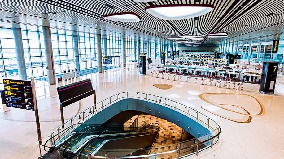 Boring' Singapore City Photo: Changi Airport Terminal 2