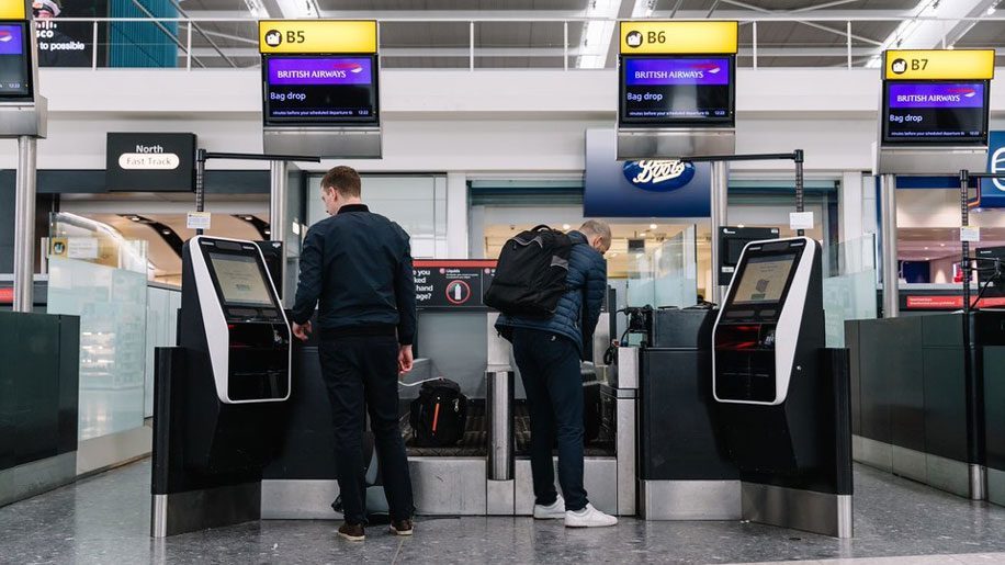 United Airlines extends bag drop shortcut to Heathrow | Travel Weekly