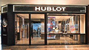 Hublot unveils Classic Fusion Takashi Murakami All Black – Business  Traveller